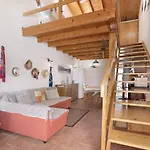 Ana Townhouse بيت للعطل تافيرا